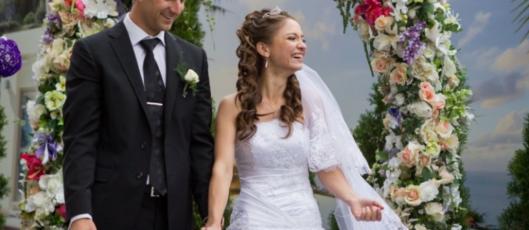 Capturing Special Moments for a Bride and Groom on Their Wedding Day