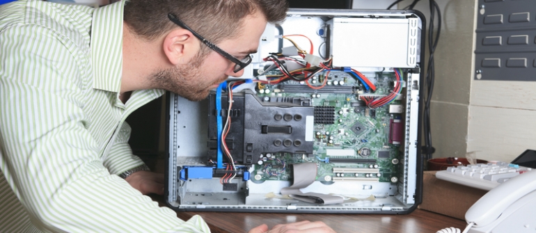 Advantages of Hiring Professionals for Computer Repair St. Petersburg