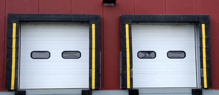 Choose a Sturdy and Attractive New Door for Your Milwaukee Garage