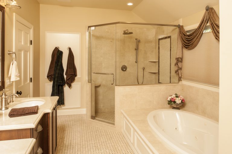 HIRE A BATHROOM REMODELING COMPANY IN MADISON WI FOR A BEAUTIFUL HOME