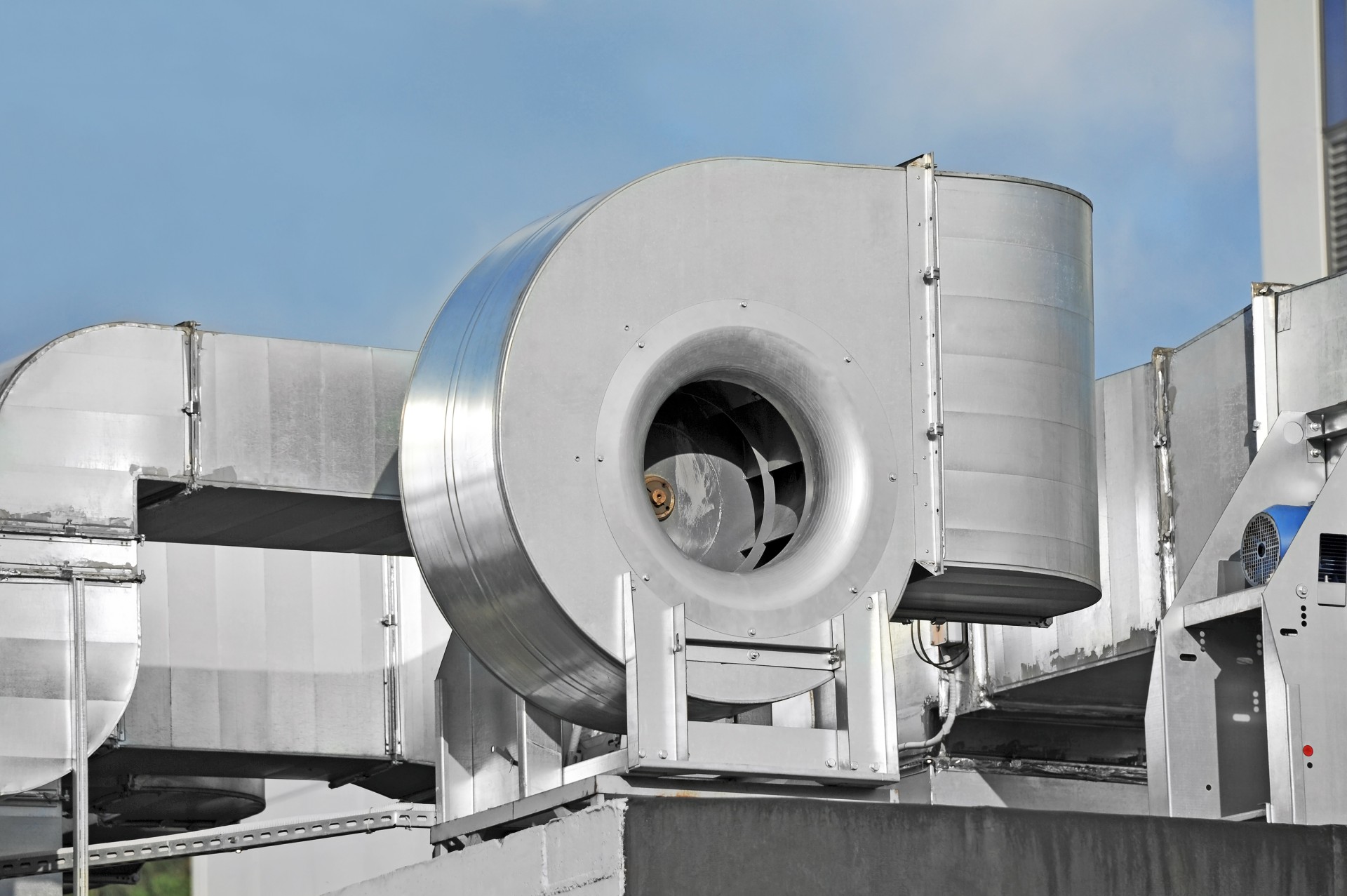 Ways to Improve Ventilation in Your New York City Restaurant