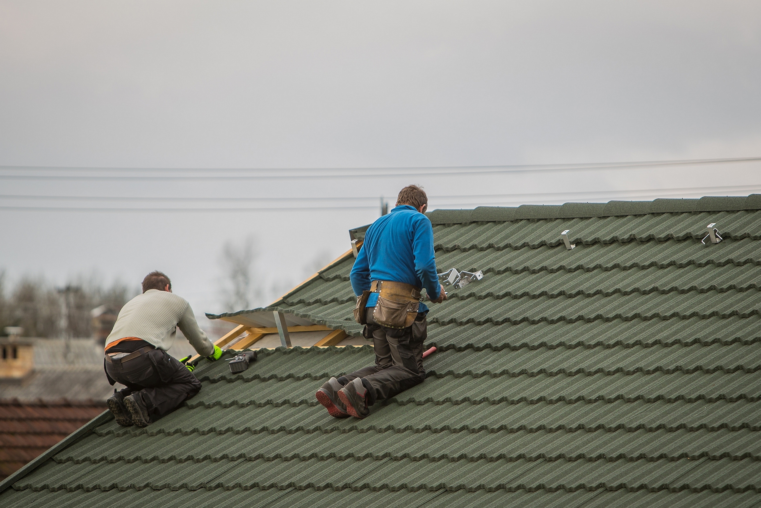 Ensuring Longevity with Galvanized Metal Roof Sealing in Las Vegas, NV